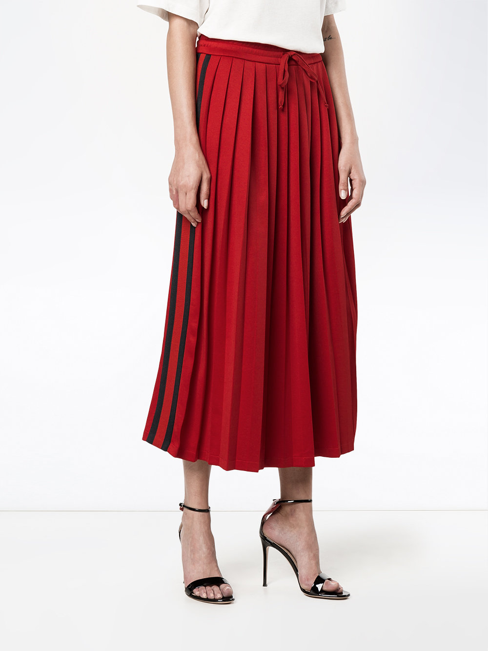 Gucci – Pleated Midi Skirt – Red | ABOUT ICONS