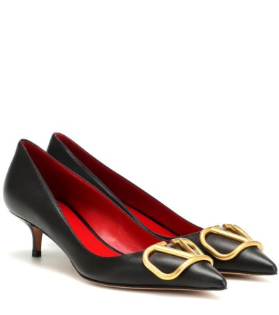 valentino - valentino garavani vlogo leather pumps - look