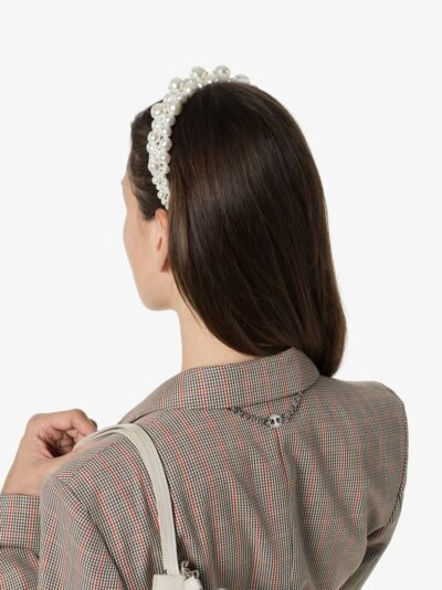 simone rocha - pearl-embellished headband - look