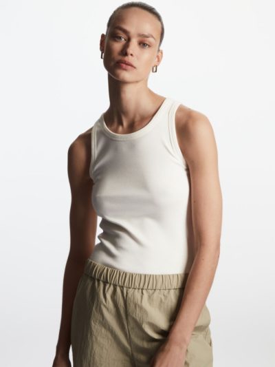 COS - Fitted tank top - Look