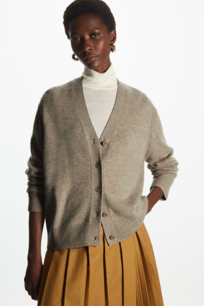 COS - Pure Cashmere Cardigan - Look